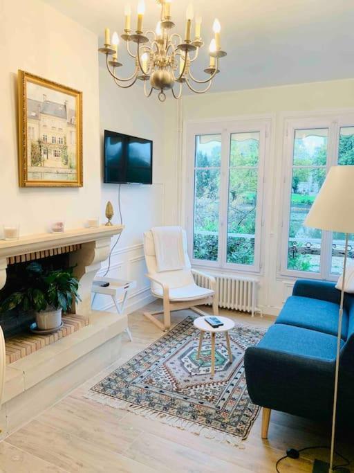 Maison De Charme Avec Vue Sur Chateau 피에르퐁 외부 사진