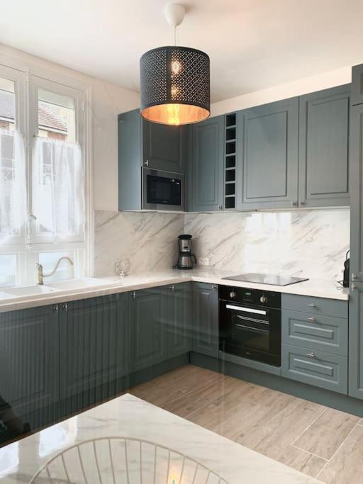Maison De Charme Avec Vue Sur Chateau 피에르퐁 외부 사진